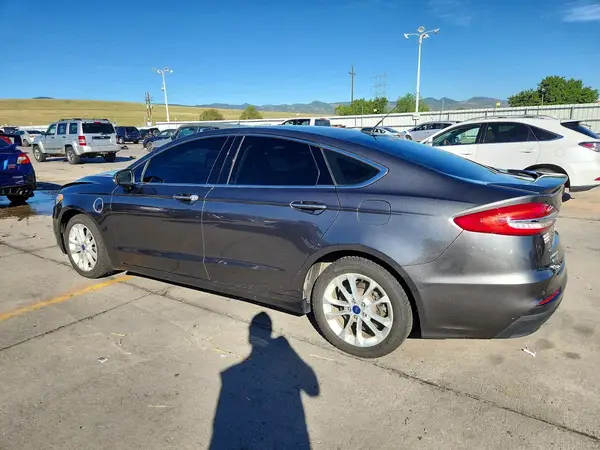 3FA6P0SU3KR111835 2019 FORD FUSION - Image 2