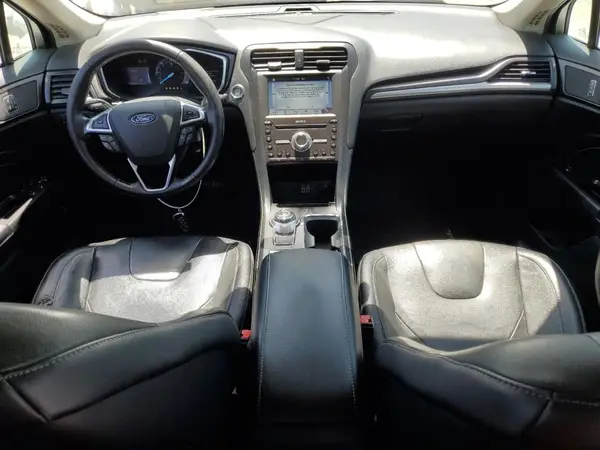 3FA6P0SU3KR201020 2019 FORD FUSION - Image 8