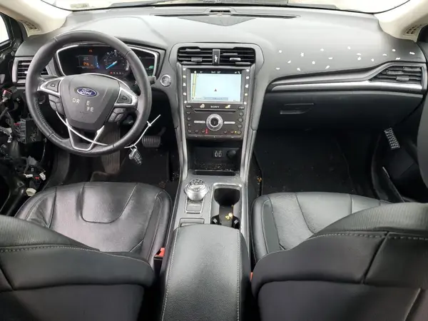 3FA6P0SU3KR213104 2019 FORD FUSION - Image 8