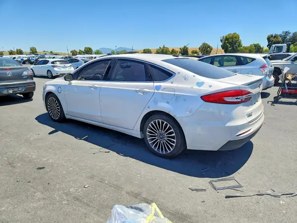 3FA6P0SU3KR232607 2019 FORD FUSION - Image 2