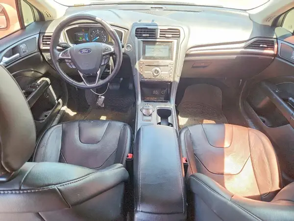 3FA6P0SU3KR232607 2019 FORD FUSION - Image 8
