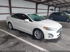 3FA6P0SU3KR248581 2019 FORD FUSION