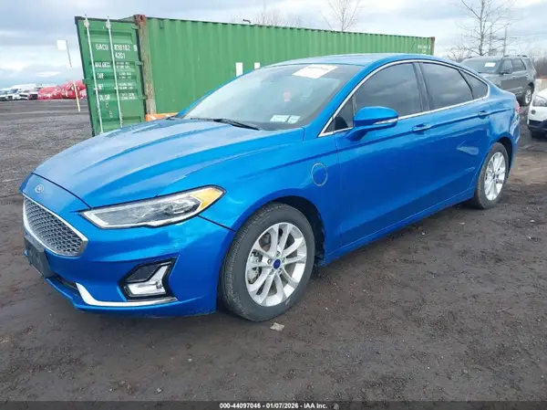 3FA6P0SU3KR258401 2019 FORD FUSION - Image 2