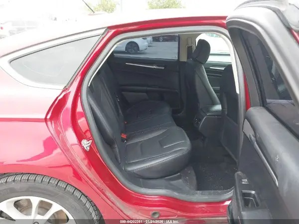 3FA6P0SU3LR155528 2020 FORD FUSION - Image 8