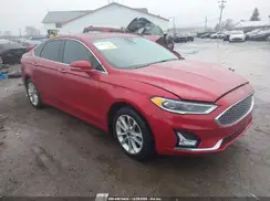 3FA6P0SU3LR233435 2020 FORD FUSION