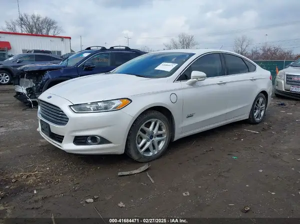 3FA6P0SU4GR170402 2016 FORD FUSION - Image 2