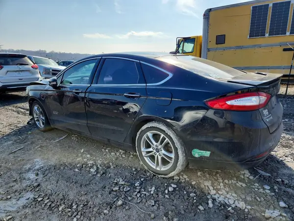 3FA6P0SU4GR216102 2016 FORD FUSION - Image 2