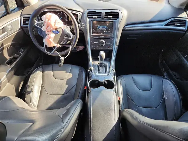 3FA6P0SU4GR216102 2016 FORD FUSION - Image 8