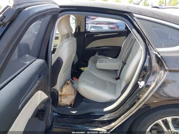 3FA6P0SU4GR229738 2016 FORD FUSION - Image 8