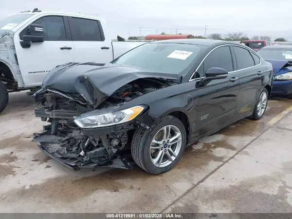 3FA6P0SU4GR236009 2016 FORD FUSION - Image 2