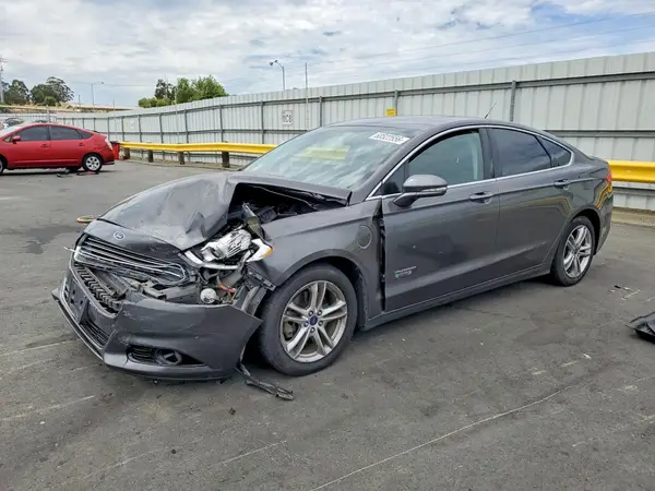 3FA6P0SU4GR241808 2016 FORD FUSION - Image 1