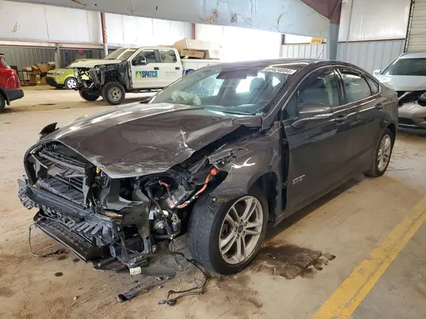 3FA6P0SU4GR288286 2016 FORD FUSION - Image 1