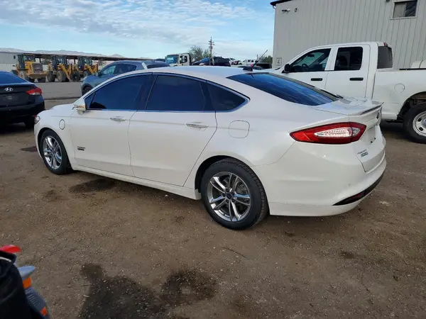 3FA6P0SU4GR305071 2016 FORD FUSION - Image 2