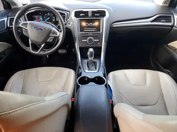 3FA6P0SU4GR305071 2016 FORD FUSION - Image 8