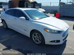 3FA6P0SU4GR320590 2016 FORD FUSION