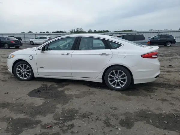 3FA6P0SU4HR148112 2017 FORD FUSION - Image 2