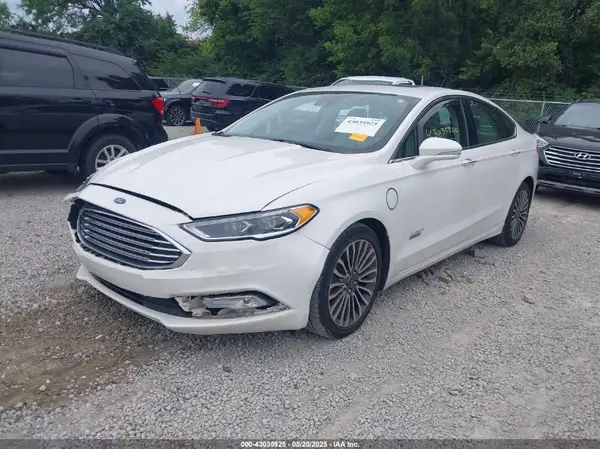 3FA6P0SU4HR208339 2017 FORD FUSION - Image 2