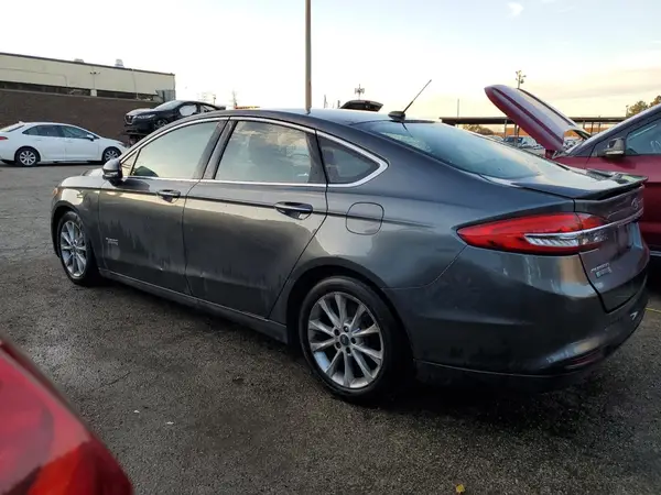 3FA6P0SU4HR209717 2017 FORD FUSION - Image 2