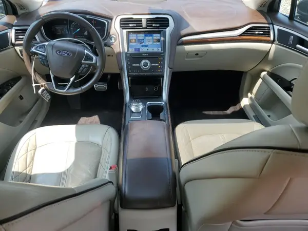 3FA6P0SU4HR261106 2017 FORD FUSION - Image 8