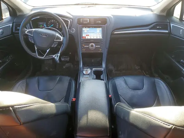 3FA6P0SU4JR105489 2018 FORD FUSION - Image 8