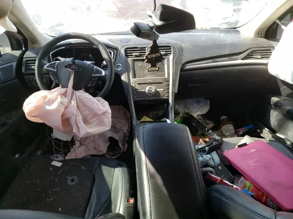 3FA6P0SU4JR152876 2018 FORD FUSION - Image 8