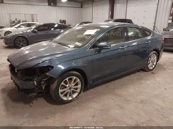 3FA6P0SU4KR155021 2019 FORD FUSION - Image 2