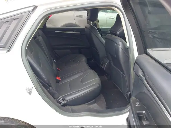 3FA6P0SU4KR211121 2019 FORD FUSION - Image 8