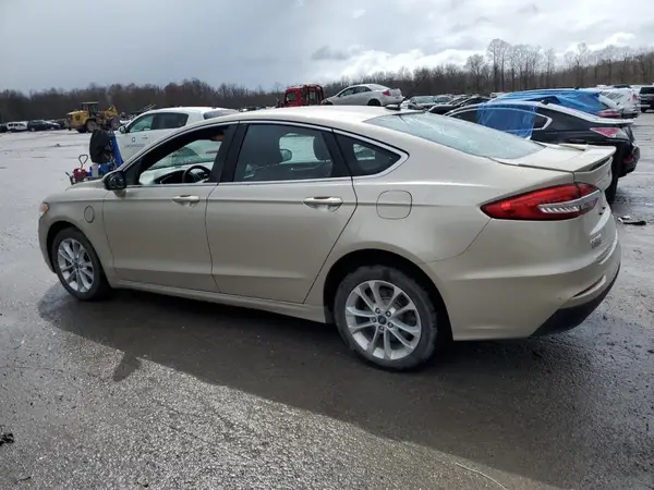 3FA6P0SU4KR236147 2019 FORD FUSION - Image 2