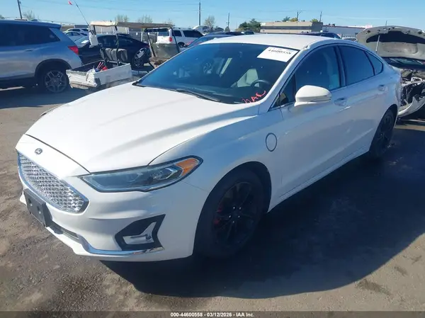 3FA6P0SU4KR252252 2019 FORD FUSION - Image 2