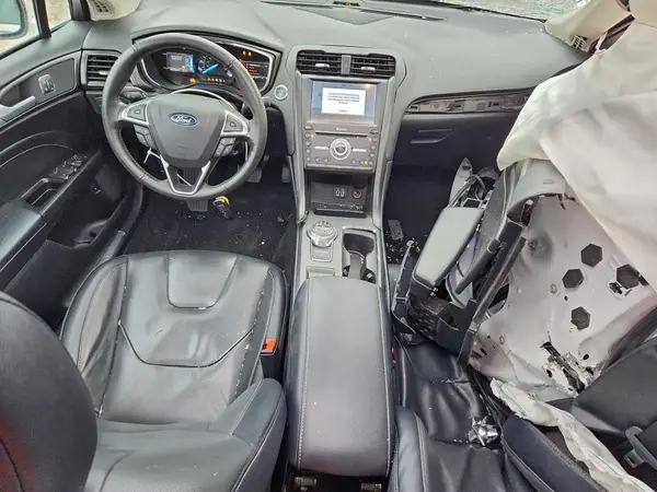 3FA6P0SU4KR285932 2019 FORD FUSION - Image 8