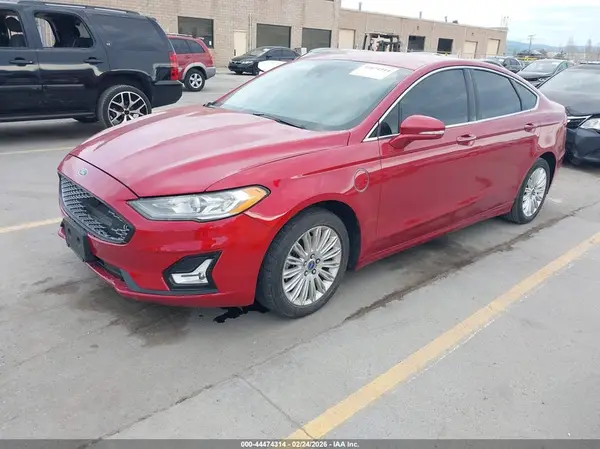 3FA6P0SU4LR114177 2020 FORD FUSION - Image 2