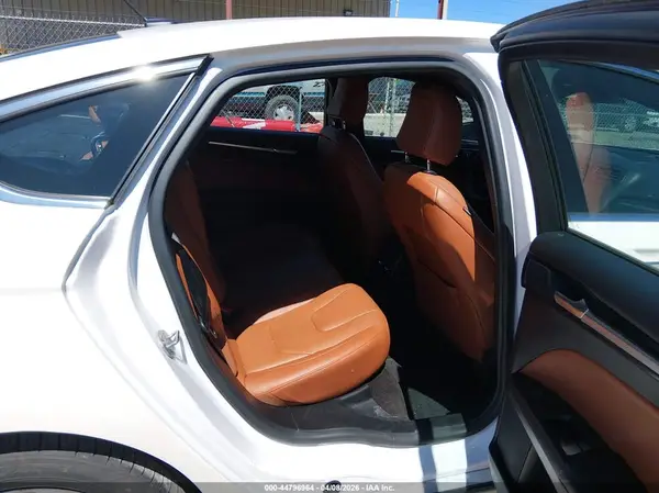 3FA6P0SU4LR159359 2020 FORD FUSION - Image 8