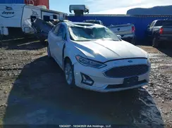 3FA6P0SU4LR228194 2020 FORD FUSION