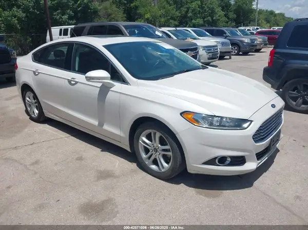 3FA6P0SU5GR120687 2016 FORD FUSION - Image 1