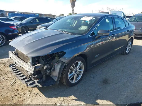 3FA6P0SU5GR229344 2016 FORD FUSION - Image 2