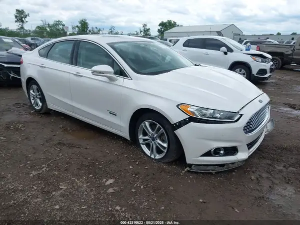 3FA6P0SU5GR287017 2016 FORD FUSION - Image 1