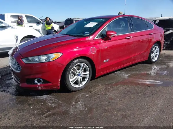 3FA6P0SU5GR315852 2016 FORD FUSION - Image 2