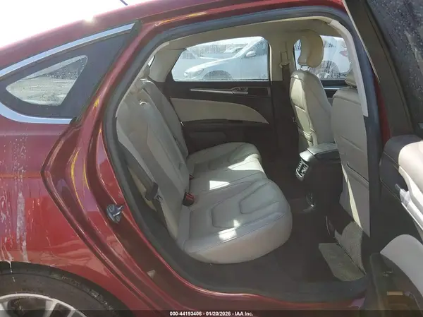 3FA6P0SU5GR315852 2016 FORD FUSION - Image 8