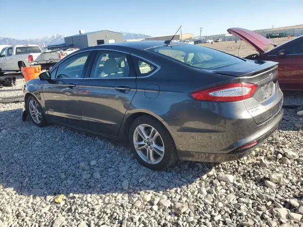 3FA6P0SU5GR315902 2016 FORD FUSION - Image 2