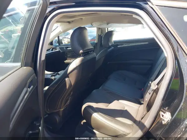 3FA6P0SU5GR320677 2016 FORD FUSION - Image 8