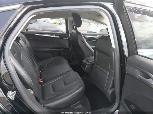 3FA6P0SU5GR320792 2016 FORD FUSION - Image 8