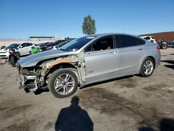 3FA6P0SU5GR356675 2016 FORD FUSION - Image 1