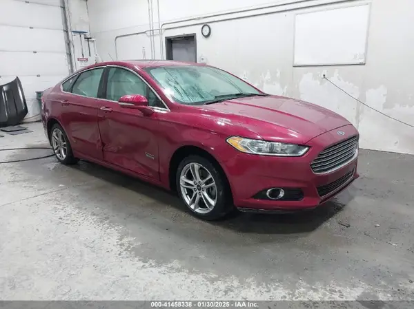 3FA6P0SU5GR357759 2016 FORD FUSION - Image 1