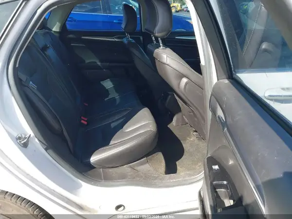 3FA6P0SU5GR381494 2016 FORD FUSION - Image 8