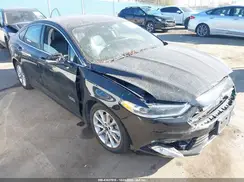 3FA6P0SU5HR129763 2017 FORD FUSION
