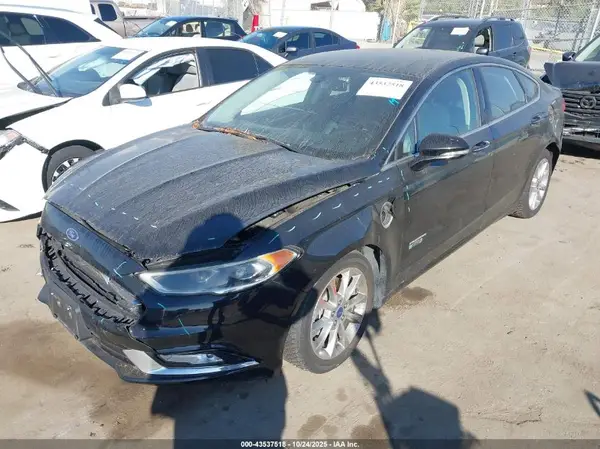 3FA6P0SU5HR129763 2017 FORD FUSION - Image 2