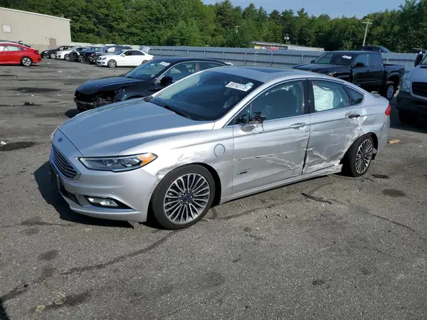 3FA6P0SU5HR197478 2017 FORD FUSION - Image 1