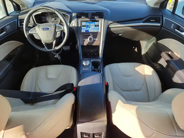 3FA6P0SU5HR209645 2017 FORD FUSION - Image 8
