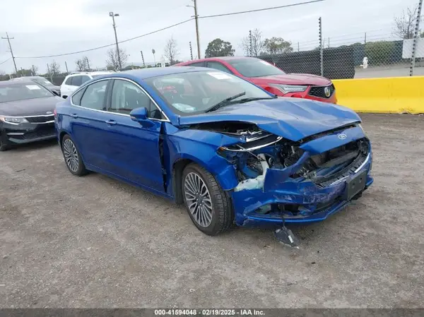 3FA6P0SU5HR229670 2017 FORD FUSION - Image 1