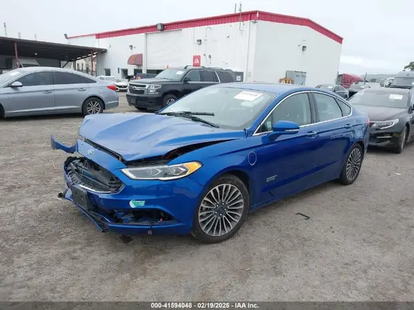 3FA6P0SU5HR229670 2017 FORD FUSION - Image 2